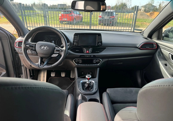 Hyundai i30 N cena 109000 przebieg: 43000, rok produkcji 2019 z Legionowo małe 121